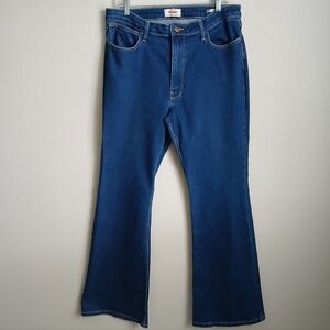 Wrangler High Rise Fierce Flare Jeans